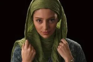 هستی مهدوی فر در لباس عروس