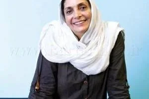 منیژه حکمت