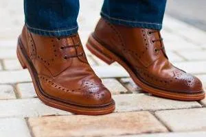 کفش چرم قهوه ای مردانه