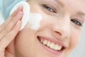 پاک کننده آرایش