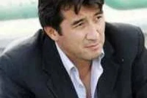 خداداد عزیزی