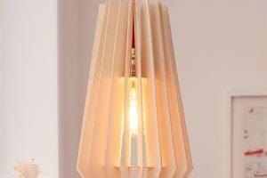 چراغ آویز چوبی