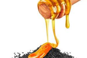 سیاه دانه و عسل