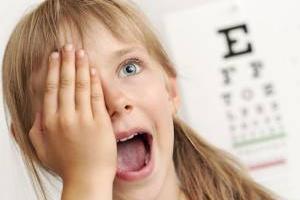 تقویت چشم ضعیف کودک
