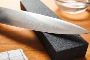 استفاده از چاقو تیز کن