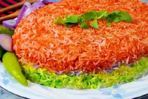 تزیین برنج رنگی