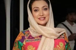 نگار عابدی