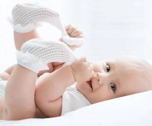 پوشک بچه