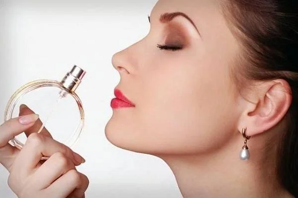 بوی عطر
