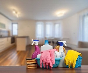 نظافت کردن منزل