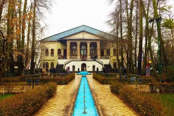 باغ فردوس و موزه سینما