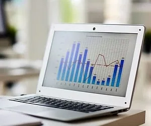 نرم افزار مدیریت ارتباط با مشتری