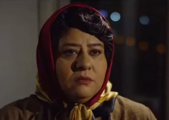 رابعه اسکویی در سه بیگانه