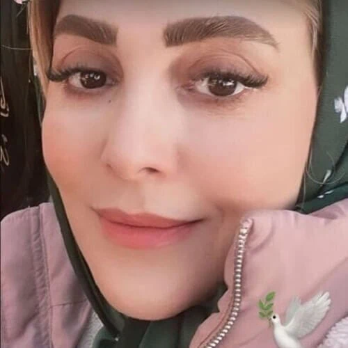 سلفی ژیلا صادقی