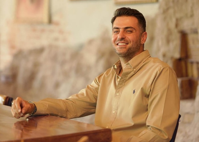 علی ضیا مجری