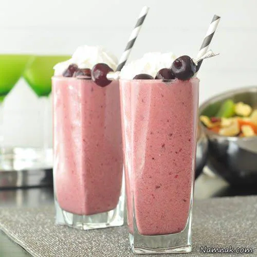 میلک شیک آلبالویی