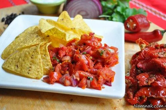 سالسای گوجه فرنگی کلاسیک