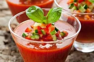 سوپ گوجه فرنگی