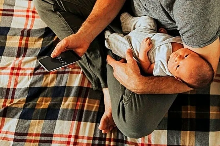 دلایل نخوابیدن کودک