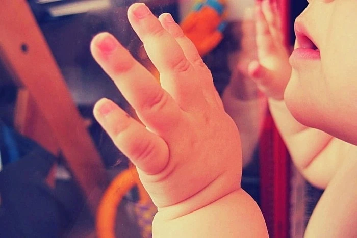 علت گوش درد نوزاد در هواپیما گوش درد نوزاد