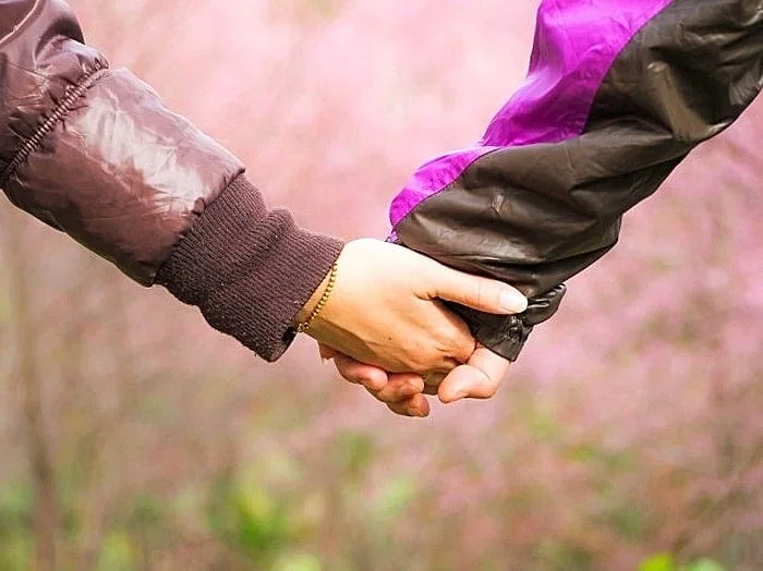برای عشق هویت خود را از دست نده