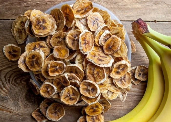 موز خشک