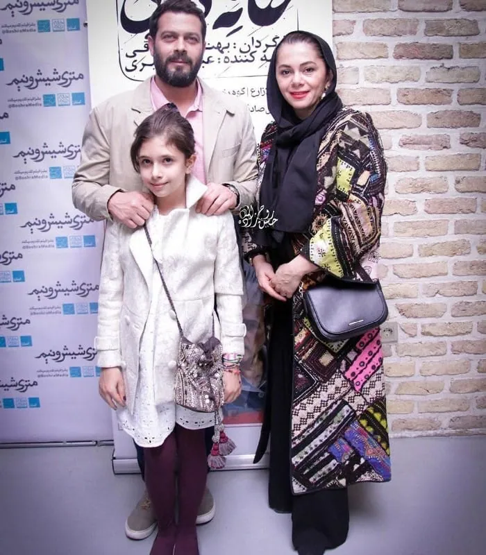 پژمان بازغی و همسر و دخترش