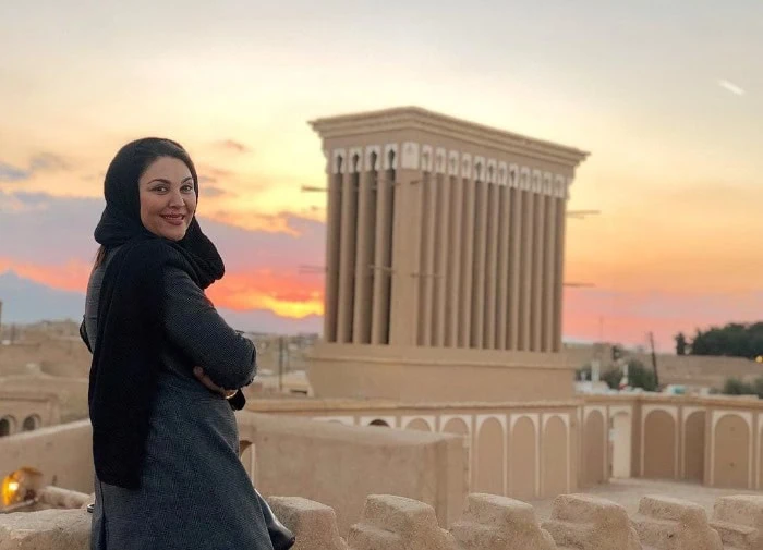 بیوگرافی لاله اسکندری 