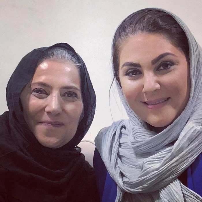 لاله اسکندری و رویا افشار