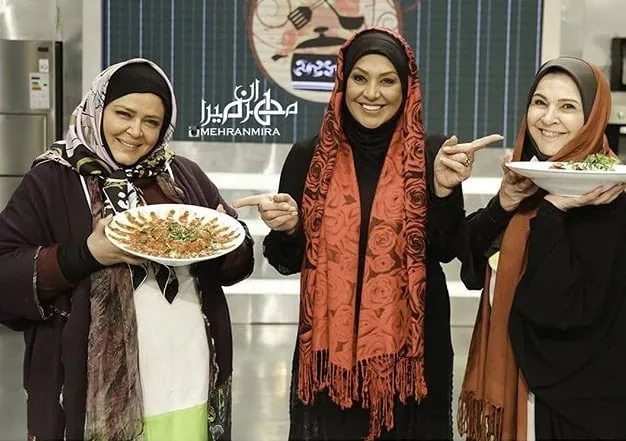 افسر اسدی و بهاره رهنما و نسرین مقانلو