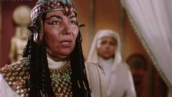 بیوگرافی پروانه معصومی