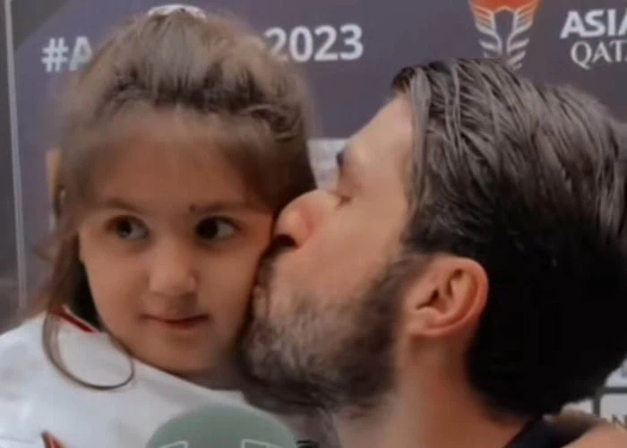 دختر کریم انصاری فرد 