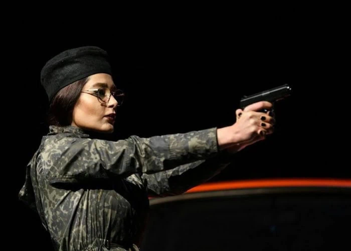 سانیا سالاری بیوگرافی