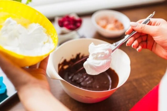 سس براق شکلاتی فرانسوی