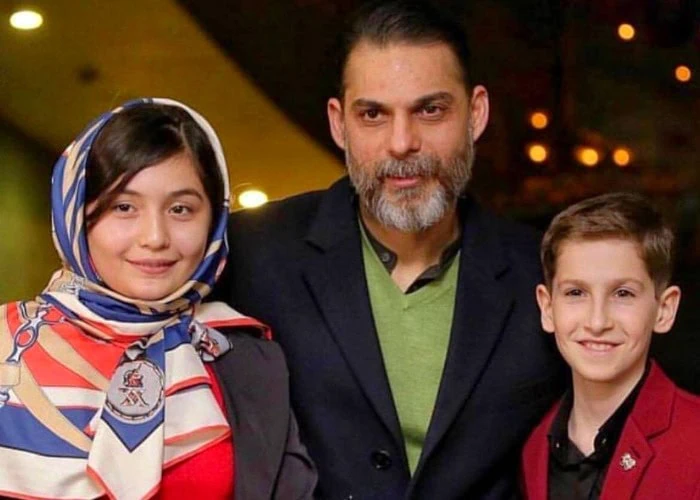 بازیگران بمب یک عاشقانه