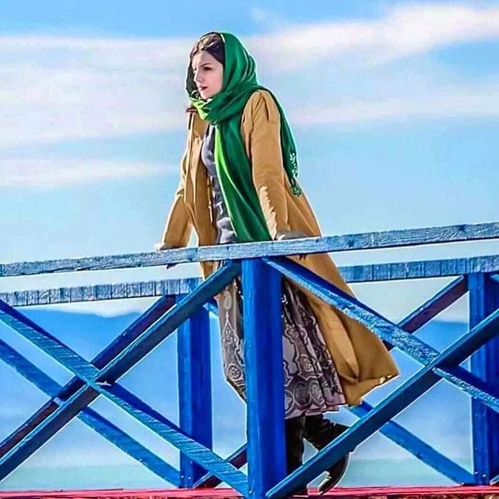 مهسا حجازی در مرگ موقتی زنبورها