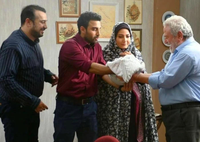 سپند امیرسلیمانی در بی همگان