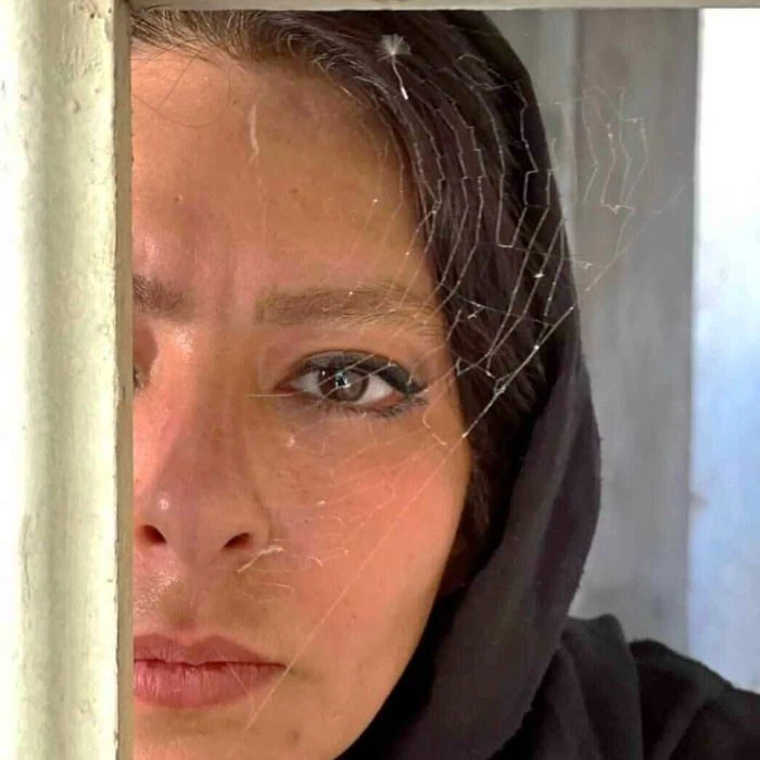 عکس متفاوت غزل صارمی