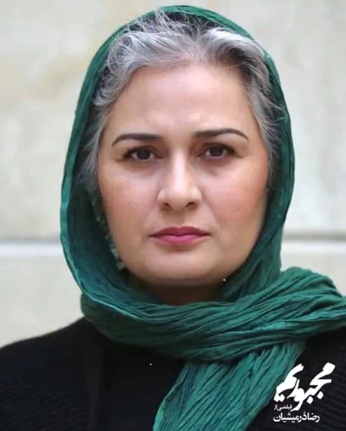 پریوش نظریه در مجبوریم