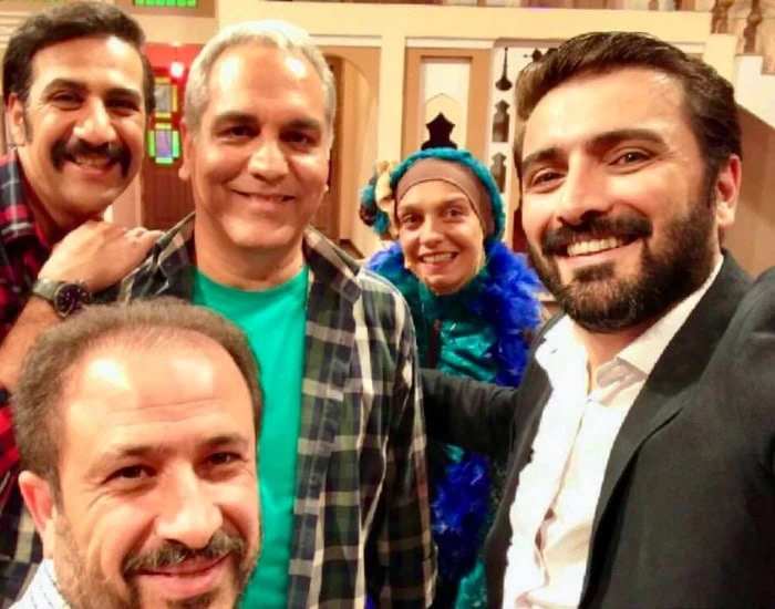 امین زندگانی و همسرش در پشت صحنه دورهمی