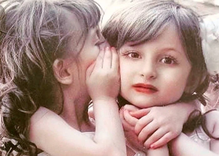 عکس جالب سارا و نیکا فرقانی اصل&nbsp