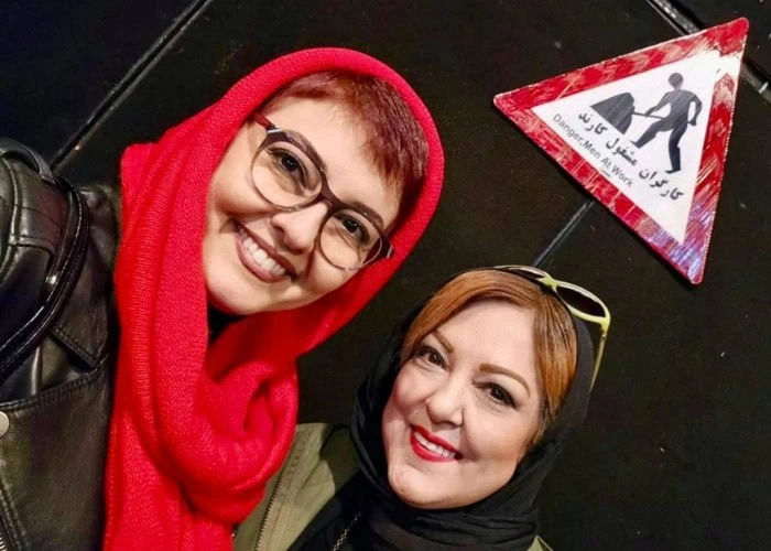 آناهیتا همتی و پرستو گلستانی