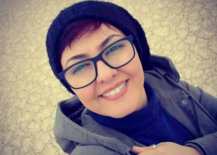 سلفی آناهیتا همتی بازیگر