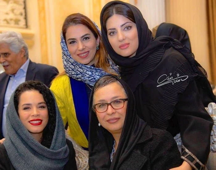 هلیا امامی،تینا پاکروان،ملیکا شریفی نیا و آزیتا حاجیان