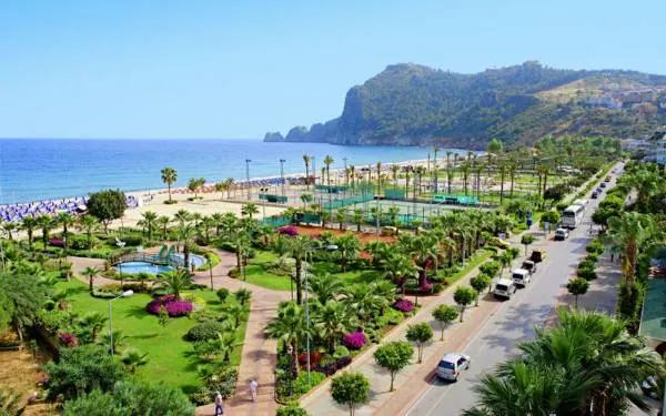 مناطق دیدنی آلانیا