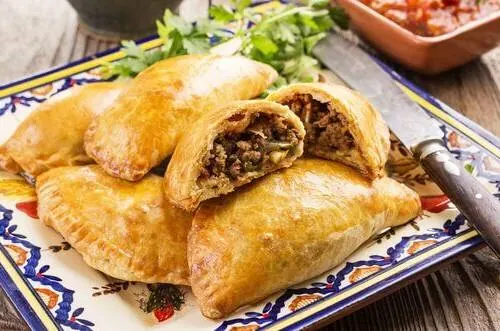 امپانادا گوشت