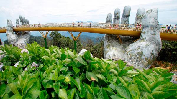 پلی جالب در ویتنام