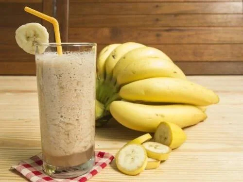 طرز تهیه اسموتی موز