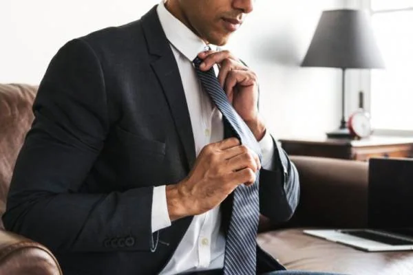 اولین کروات