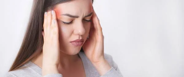 ماساژ کف پا برای میگرن